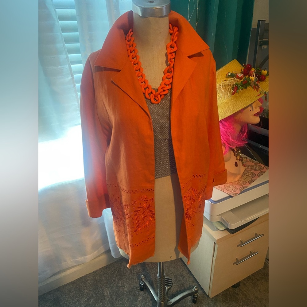 Orange u glad I posted this. Linen embroidered jacket 🧡➕accessories 🟠🟠🟠3 piece